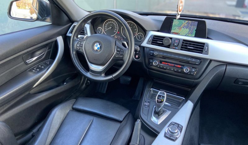 BMW 3er-Reihe 320i Österreich-Paket Aut. Limousine voll