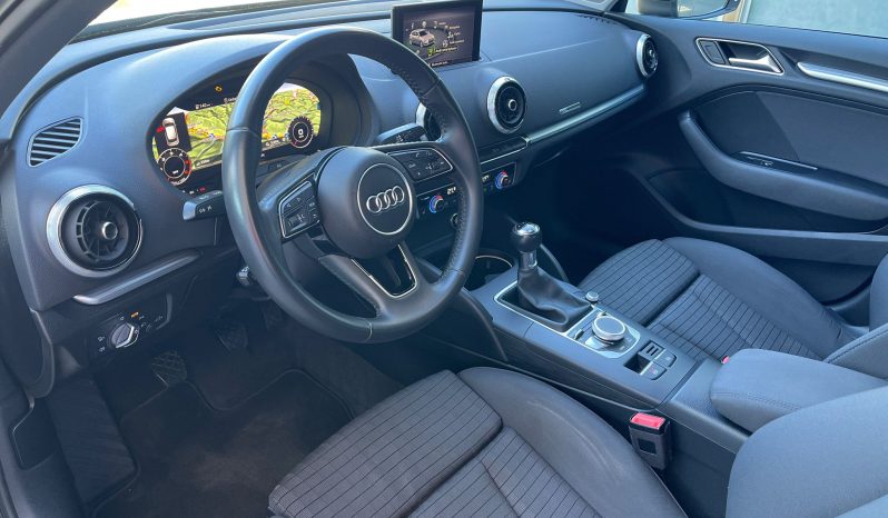Audi A3 SB 1,6 TDI sport *Virtual Cockpit*LED*Navi*PDC*SPORT* Limousine voll