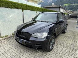 BMW X5 xDrive  M50d SUV / Geländewagen voll