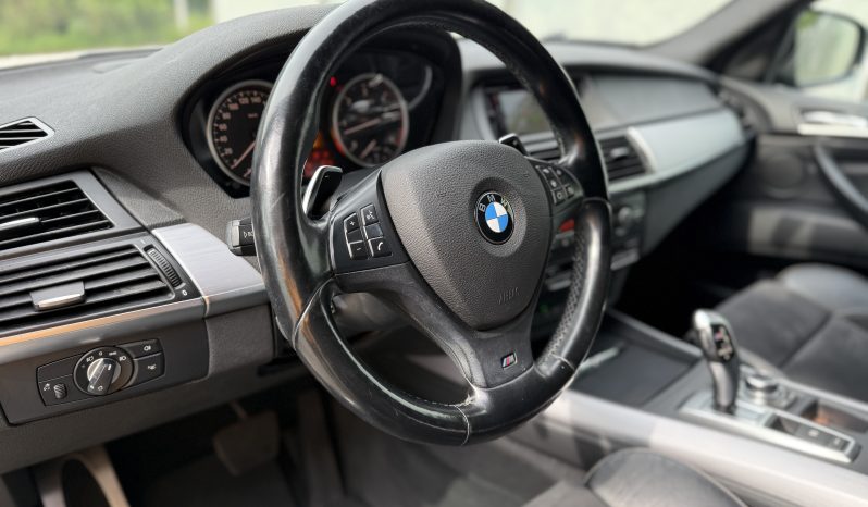 BMW X5 xDrive  M50d SUV / Geländewagen voll