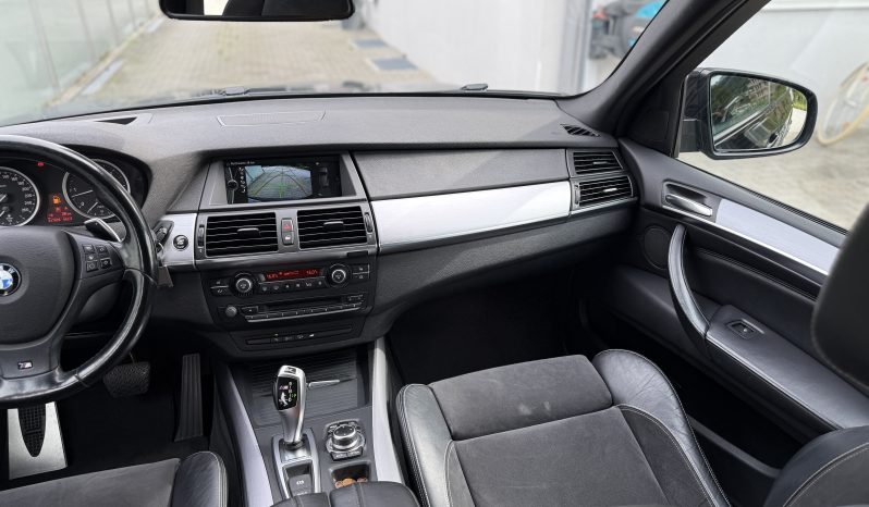BMW X5 xDrive  M50d SUV / Geländewagen voll