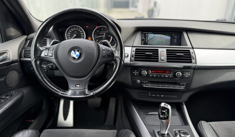 BMW X5 xDrive  M50d SUV / Geländewagen voll