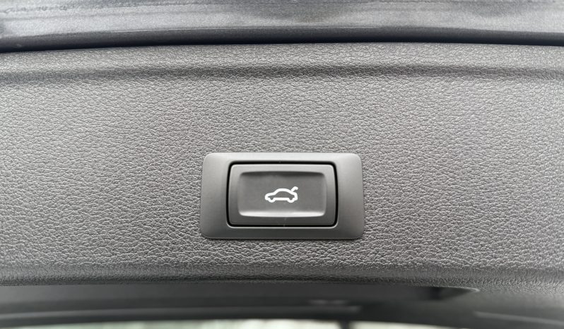 Audi A4 Avant 2.0TDI quattro 3x S-line S-tonic*ACC*Spurh.*Totw.*Virtual Cokpit*Anhängerk.*Premium Garantie voll