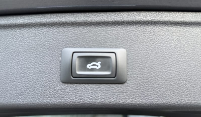 Audi A4 Avant 2.0TDI quattro 3x S-line S-tonic*ACC*Spurh.*Totw.*Virtual Cokpit*Premium Garantie voll